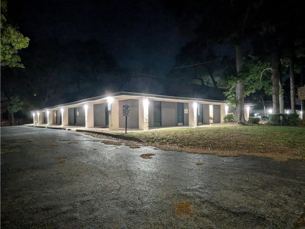 Wall Pack Lights