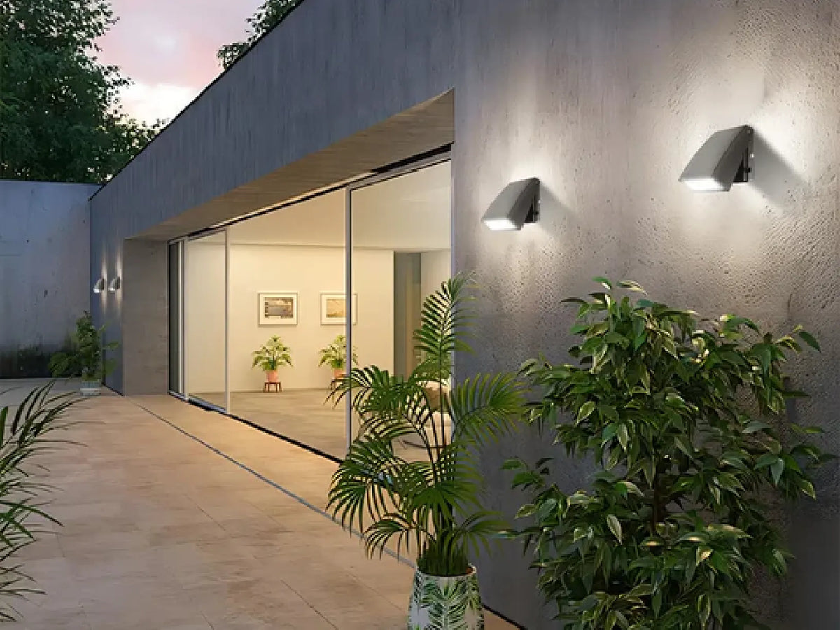 Wall Pack Lights